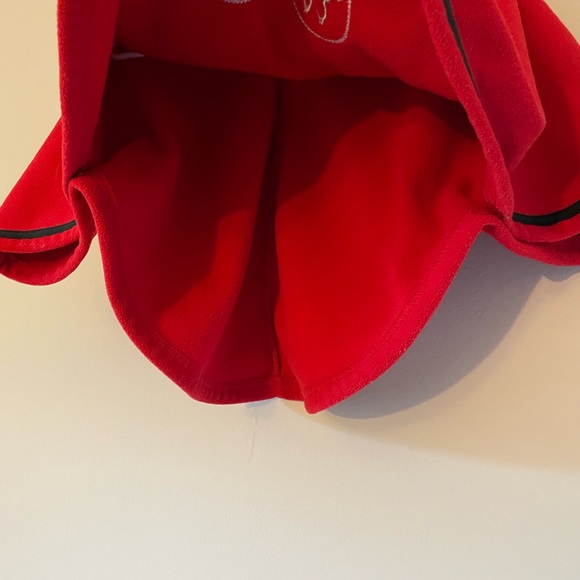 Scotty Dog Fleece Poncho - Picture 5 of 9